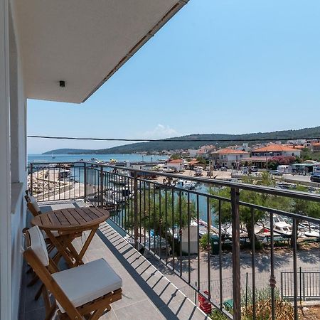 Beach Apartman Marela Slatine Zewnętrze zdjęcie