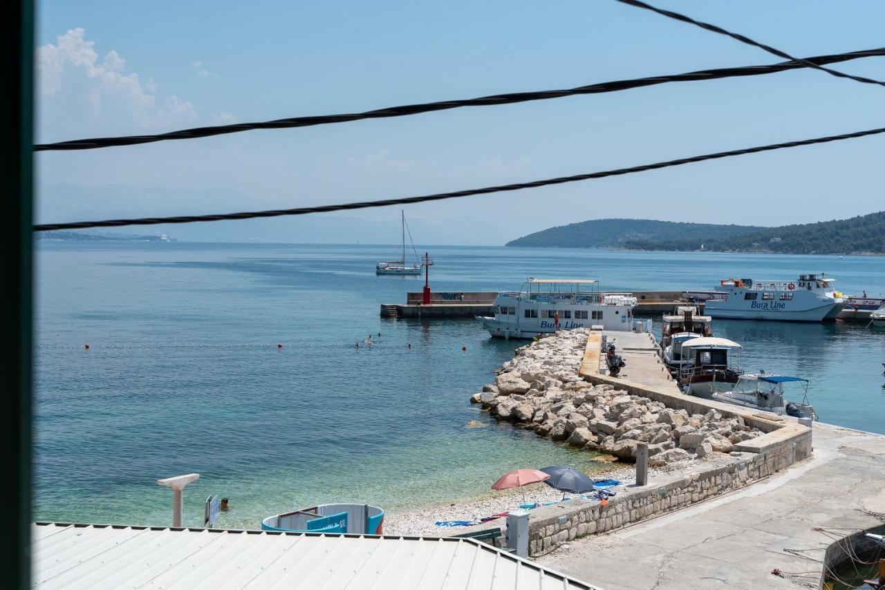 Beach Apartman Marela Slatine Zewnętrze zdjęcie
